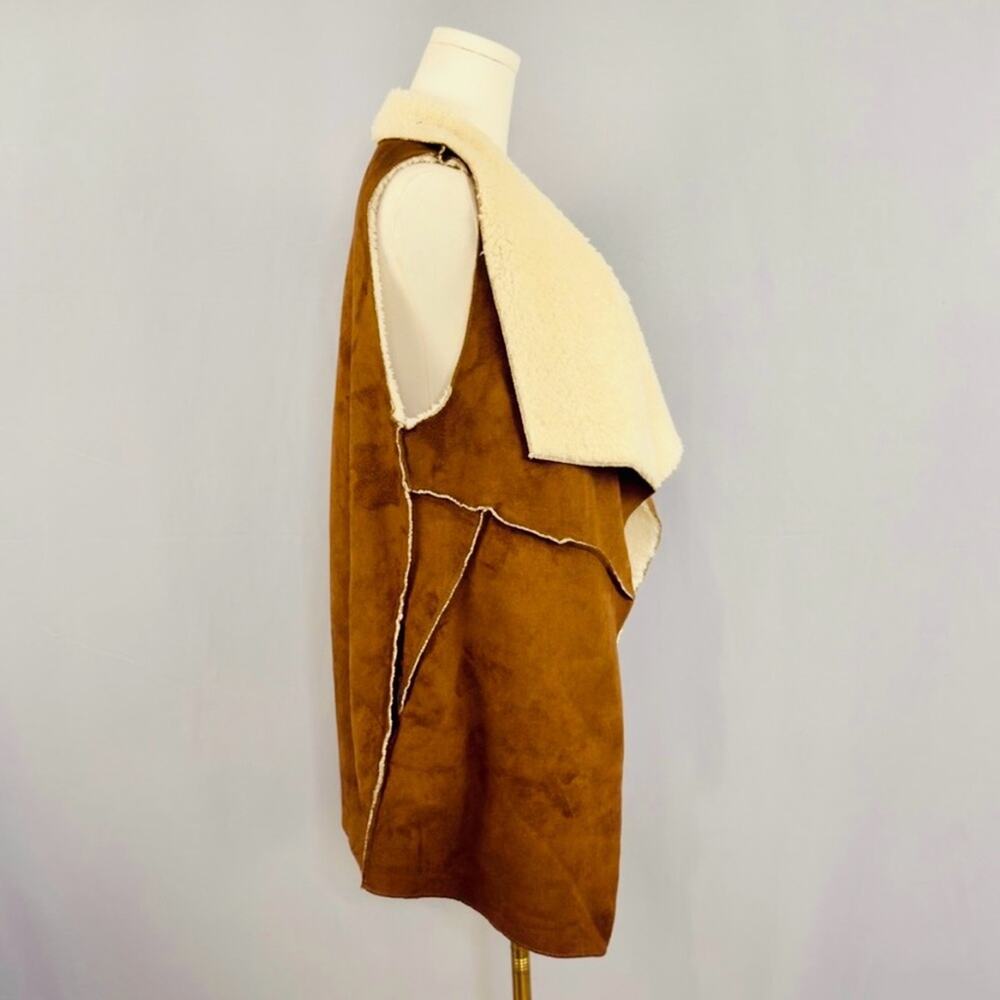 ANTHROPOLOGIE Brown Cream White Teddy Shearling $138 Open Vest Sleeveless Top M - Picture 9 of 16